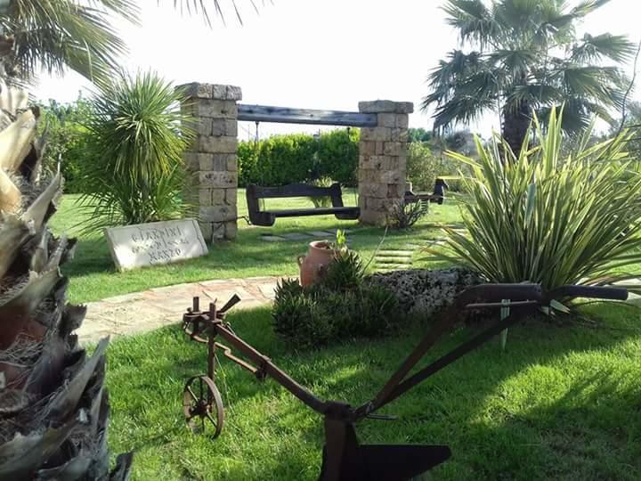Вілла Giardini Di Marzo Felline Екстер'єр фото